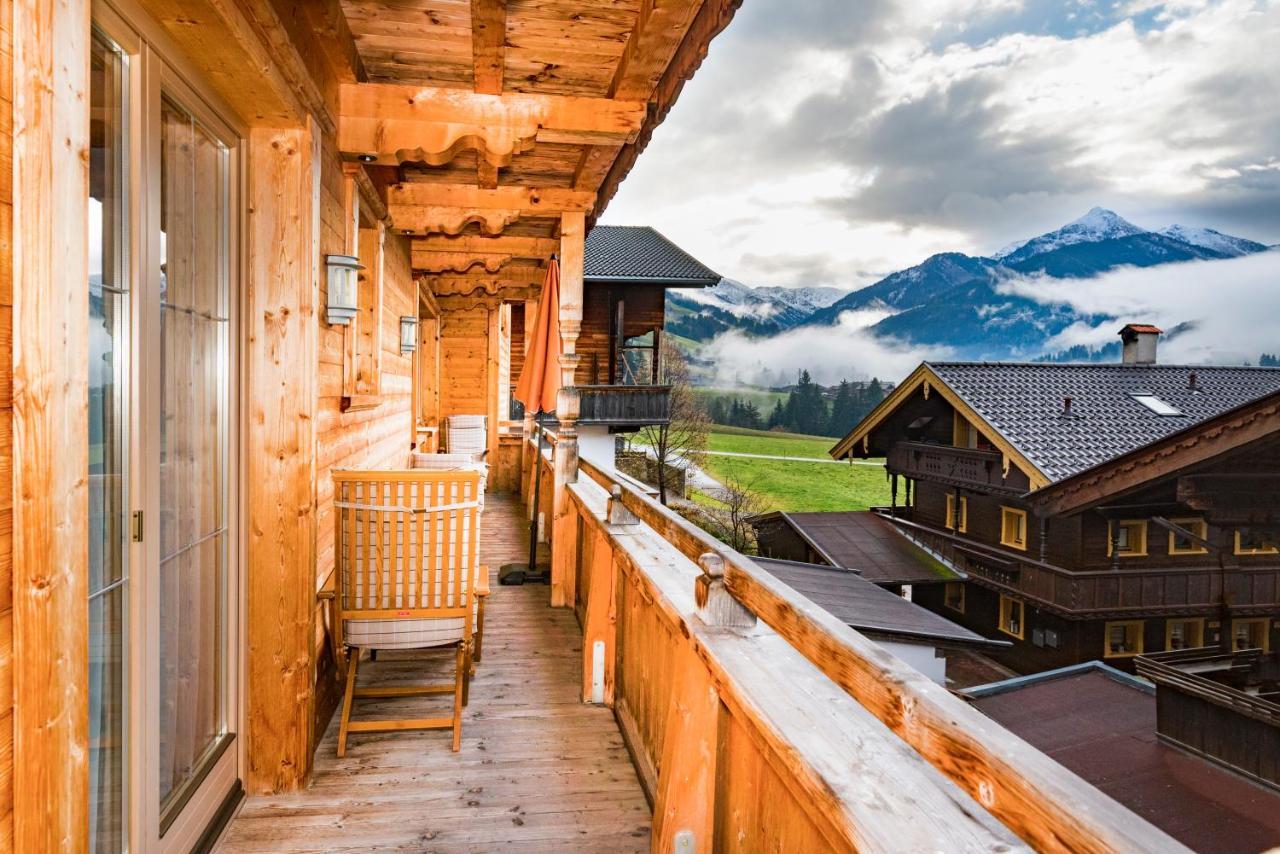 Das Gaestehaus Schneider Am Dorfplatz Альпбах Экстерьер фото